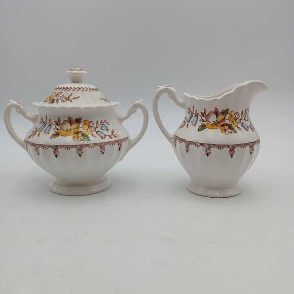 J & G Meakin Braemar Creamer & Sugar Bowl England scalloped floral Classic White - Picture 1 of 14